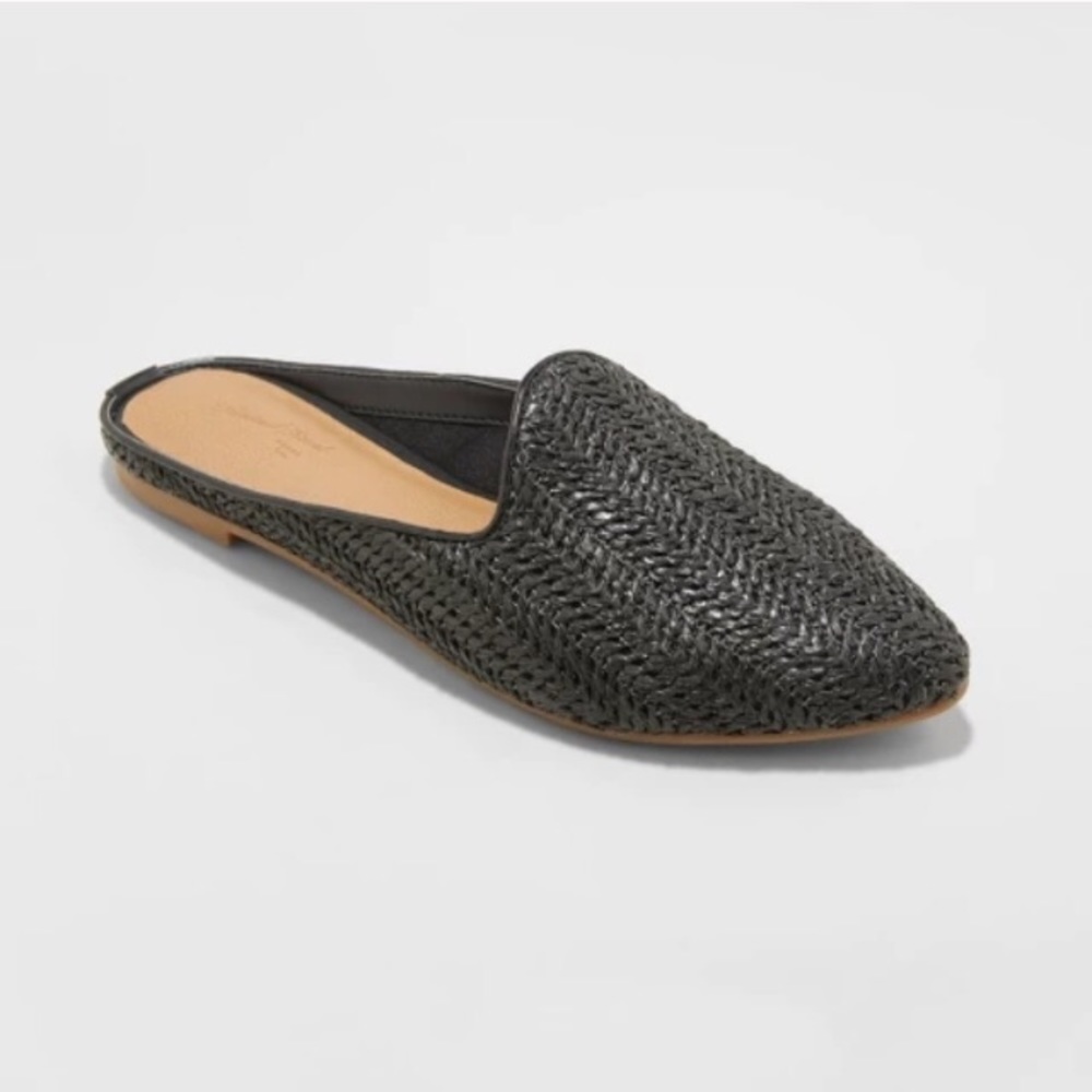 Universal Thread Black Woven Mules